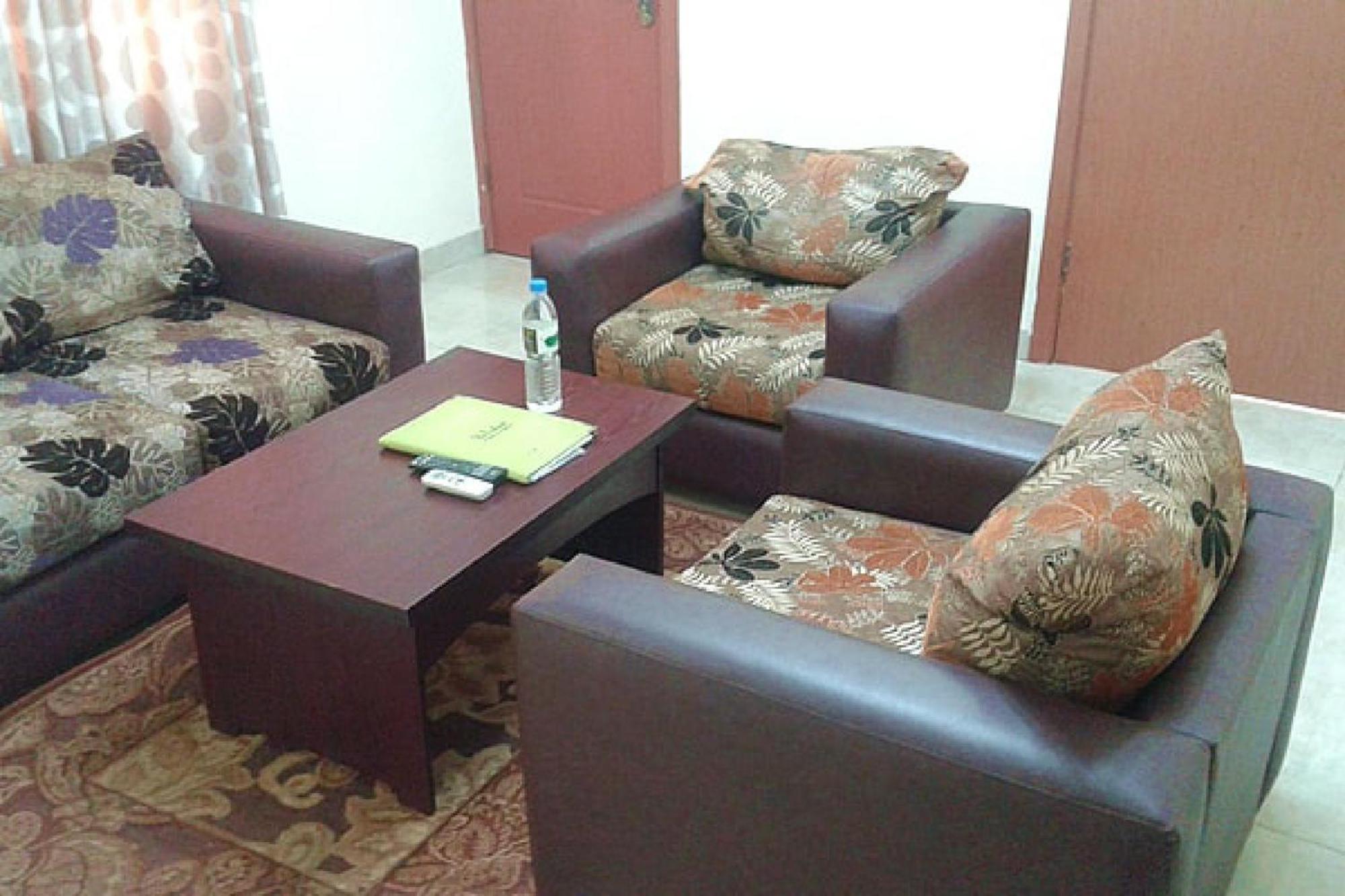 Room In Lodge - Orchard Hotel, Ibadan Exterior photo